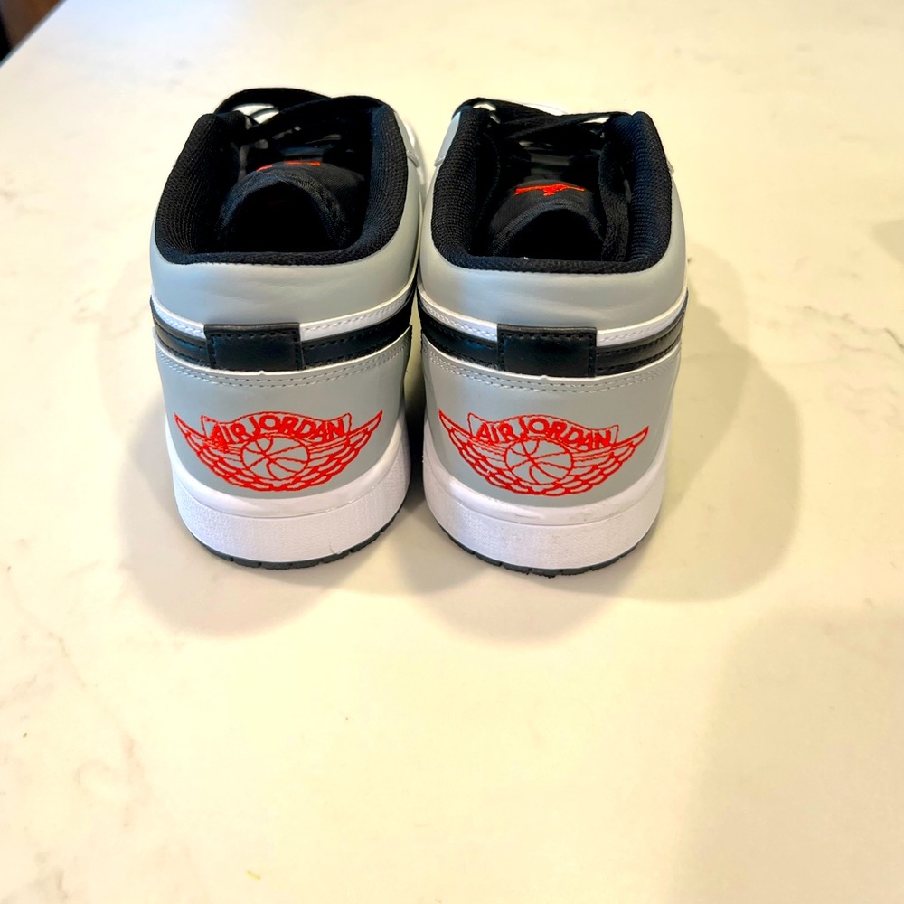 Nike Air Jordan 1 Smoke Grey Low. New, Men’s size 8.